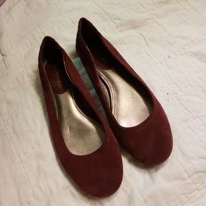 Thick sole faux suede ballet flat